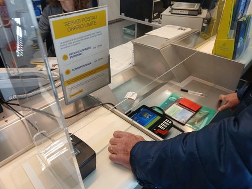Poste Italiane: al via negli uffici postali Polis della provincia di Pavia il servizio di rilascio e rinnovo passaporti Poste Italiane: al via negli uffici postali Polis della provincia di Pavia il servizio di rilascio e rinnovo passaporti