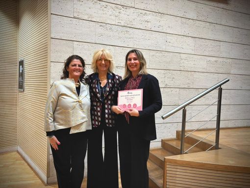 Pavia, San Matteo: "Un ospedale a misura di donna". Confermati 3 bollini rosa