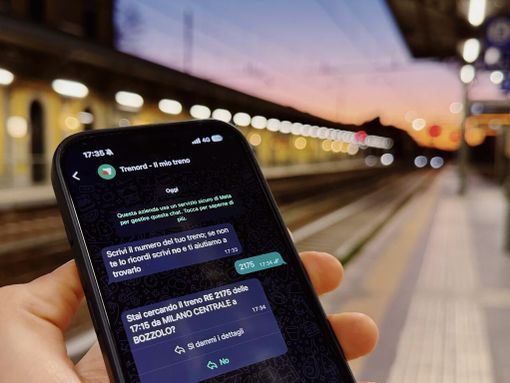 Trenord viaggia su WhatsApp: arriva “Il mio treno”, il nuovo servizio di infomobilità via chat