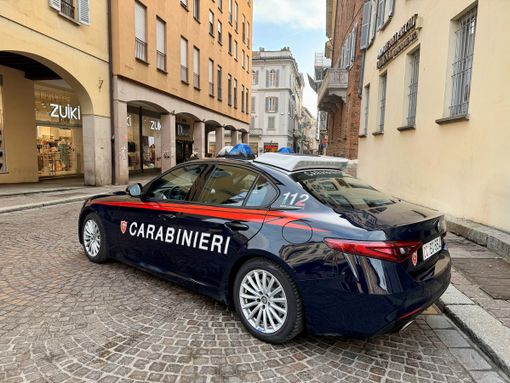 Pavia: rapina aggravata nella notte di Capodanno, i carabinieri arrestano un 21enne Pavia: rapina aggravata nella notte di Capodanno, i carabinieri arrestano un 21enne