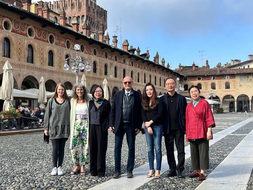 Delegazione di giornalisti cinesi a Vigevano, presso l'AIPS