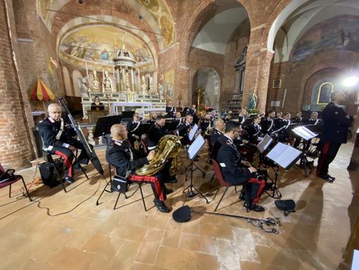 Lomello: la fanfara del 3° reggimento carabinieri di Milano in concerto alla chiesa di Santa Maria Maggiore
