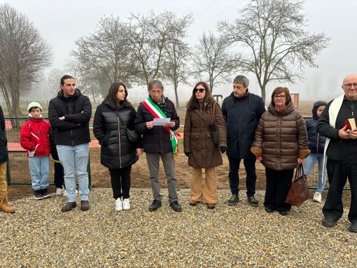 FOTONOTIZIA. Alagna, inaugurato il parco fitness e posata la panchina rossa contro la violenza sulle donne FOTONOTIZIA. Alagna, inaugurato il parco fitness e posata la panchina rossa contro la violenza sulle donne