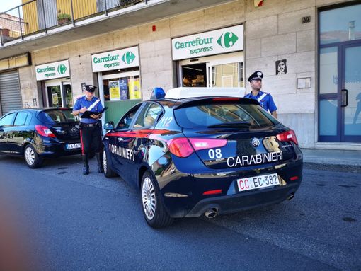 Vigevano: rapine nei supermercati, denunciato un 26enne