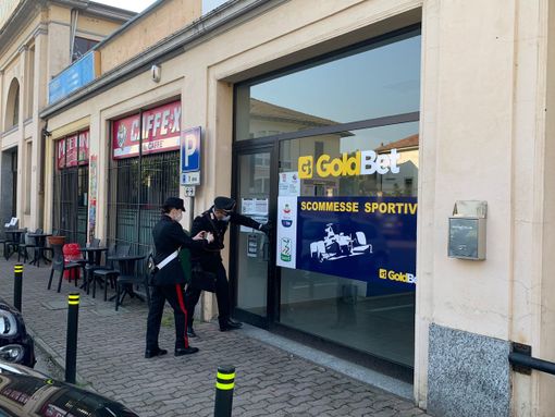 Mortara: evade dai domiciliari e commette altri due furti, arrestato nuovamente il ladro seriale Mortara: evade dai domiciliari e commette altri due furti, arrestato nuovamente il ladro seriale