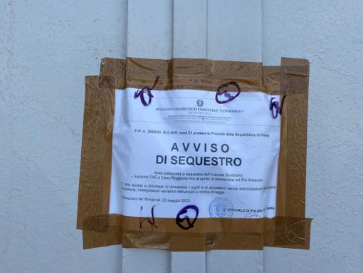 Il cartello apparso nelle scorse ore sul depuratore Il cartello apparso nelle scorse ore sul depuratore