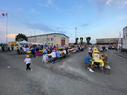 Mede: "Na sira insèma i pumpièr", grande successo per l'evento benefico Mede: "Na sira insèma i pumpièr", grande successo per l'evento benefico