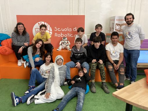 Vigevano: sul palco con il robot a recitare "Il piccolo principe" Vigevano: sul palco con il robot a recitare "Il piccolo principe"