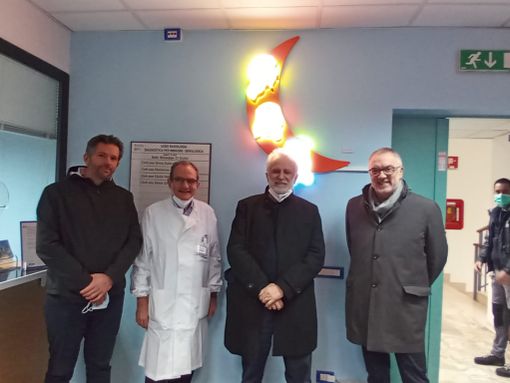 Pavia: 33 opere del maestro Marco Lodola illuminano il San Matteo Pavia: 33 opere del maestro Marco Lodola illuminano il San Matteo