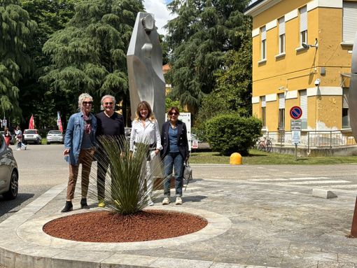 Pavia, San Matteo: nuova pianta perenne donata dal Lions Club Pavia Le Torri
