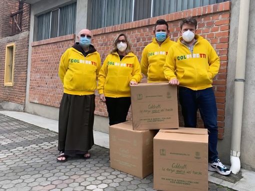 Coldiretti, i pacchi alimentari consegnati anche a Vigevano
