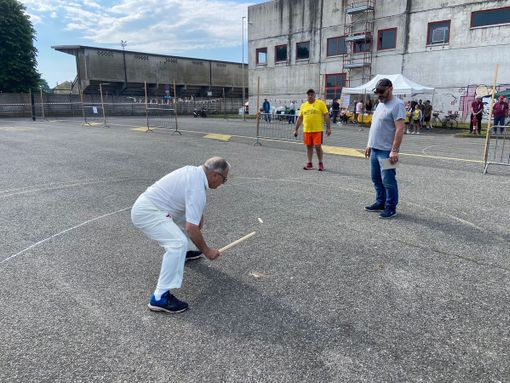 Mede: in piazza Cattaneo la "Cèmpions Lip". Le immagini Mede: in piazza Cattaneo la "Cèmpions Lip". Le immagini