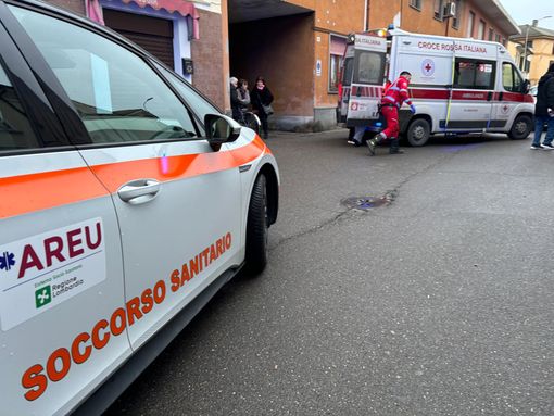 Mede: bimbo di 4 anni investito da un'auto, trasportato al Niguarda con l'elisoccorso Mede: bimbo di 4 anni investito da un'auto, trasportato al Niguarda con l'elisoccorso
