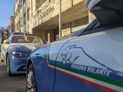 Rissa nella notte a Novara, fermati 5 giovani