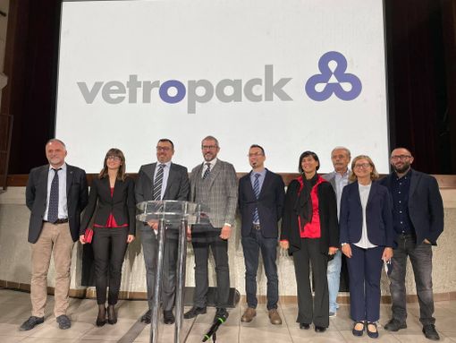 Boffalora: Vetropack da sogno a realtà. Ecco come Boffalora: Vetropack da sogno a realtà. Ecco come