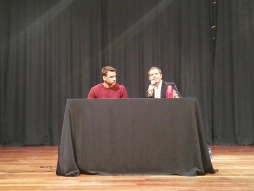 Gambolò, tutto esaurito all’auditorium per la presentazione del libro del pasticciere Damiano Carrara