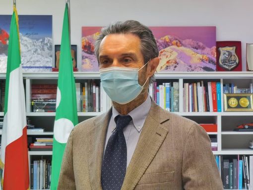 Fontana: «Non capisco perché la zona gialla inizia lunedì e non domenica» Fontana: «Non capisco perché la zona gialla inizia lunedì e non domenica»