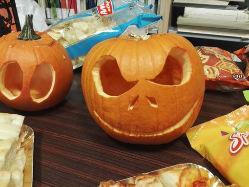 Gambolò, festa di Halloween in biblioteca. Circa 30 bambini in maschera