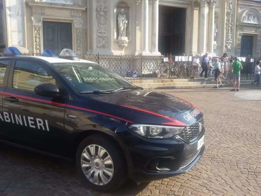 Magenta: Carabinieri in chiesa, il maresciallo Simone mette in guardia gli anziani dai truffatori