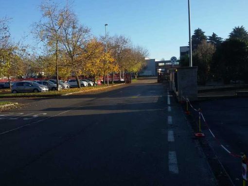 Magenta, ladri al liceo Bramante: rubati un centinaio di tablet e PC portatili