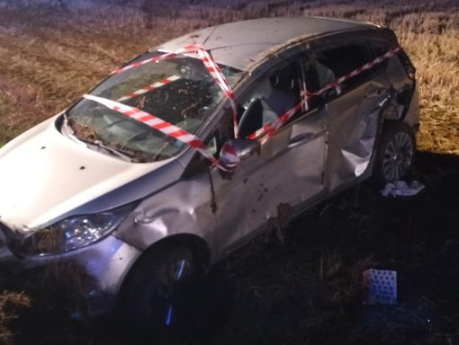 Castelnovetto: perde il controllo dell'auto e finisce in un campo, soccorsa donna 76enne