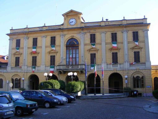 Ecosostenibilità, Santhià diventa ‘plastic free’
