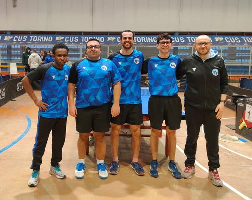 Tennistavolo: campionati a squadre, O.Met (B1) seconda in solitaria. Vittorie fondamentali di Officina G.M. (C2) e Carrozzeria Scussolin (D2) Tennistavolo: campionati a squadre, O.Met (B1) seconda in solitaria. Vittorie fondamentali di Officina G.M. (C2) e Carrozzeria Scussolin (D2)