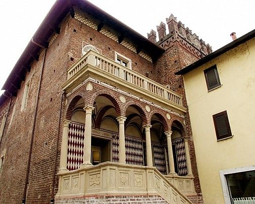 Mede da giovedì passa da zona rossa ad arancione rafforzata: scuole chiuse ma asili nido aperti