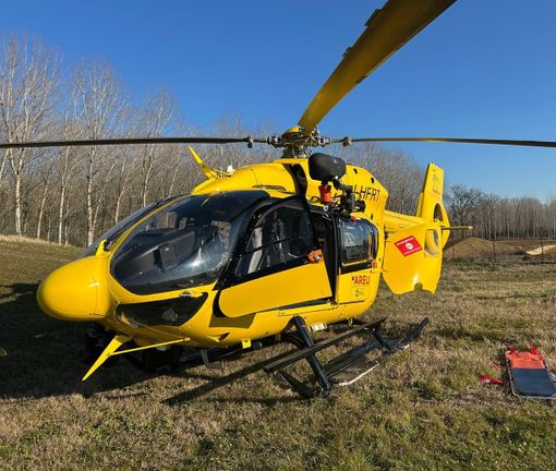Ottobiano: cade sulla pista da motocross, 52enne trasportato in elicottero all'ospedale di Legnano
