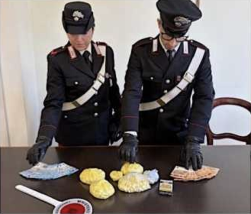 Scoperta centrale di spaccio a Galliate: arrestato un 25enne