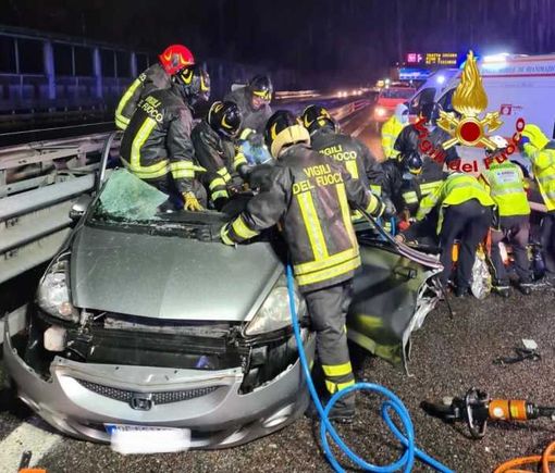 Dramma in tangenziale a Milano: padre, madre e figlia dodicenne vittime di un incidente stradale