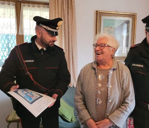 LA STORIA. Santa Maria della Versa: Virgo Fidelis, pensionata 87enne sola in casa chiede ai Carabinieri di farle un po' di compagnia LA STORIA. Santa Maria della Versa: Virgo Fidelis, pensionata 87enne sola in casa chiede ai Carabinieri di farle un po' di compagnia