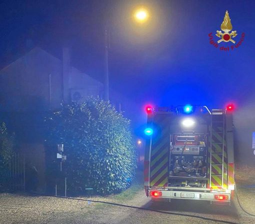 Ottobiano: incendio in un'abitazione, intervengono i Vigili del fuoco
