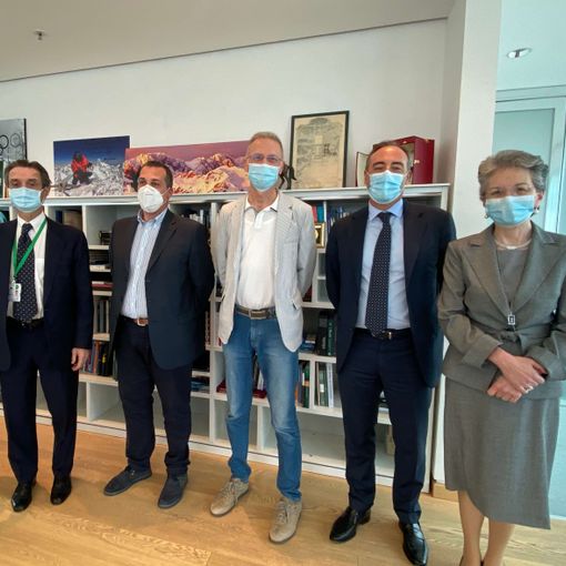 Giornata mondiale del donatore, al via il programma per la raccolta del plasma iperimmune dei donatori volontari di sangue