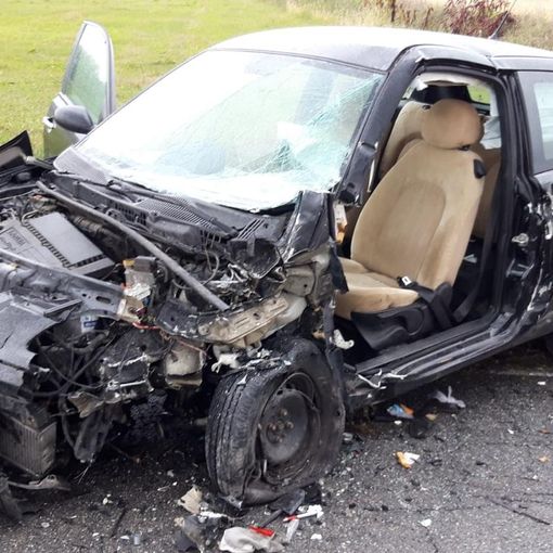 Pavese: scontro tra auto sulla provinciale 32, ferite tre persone