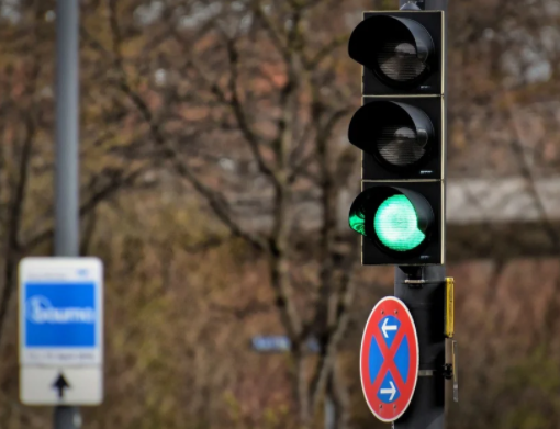 17 semafori di Pavia stanno per essere sorvegliati dai T-Red