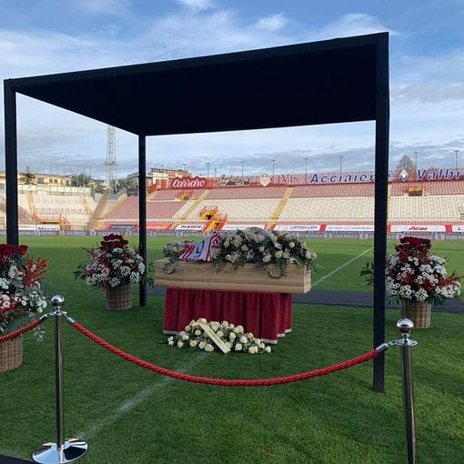 Paolo Rossi, l'omaggio di Vicenza al suo campione