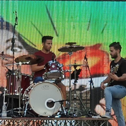 Il batterista Matteo La Mantia da Sannazzaro ai &quot;Divina Band&quot;