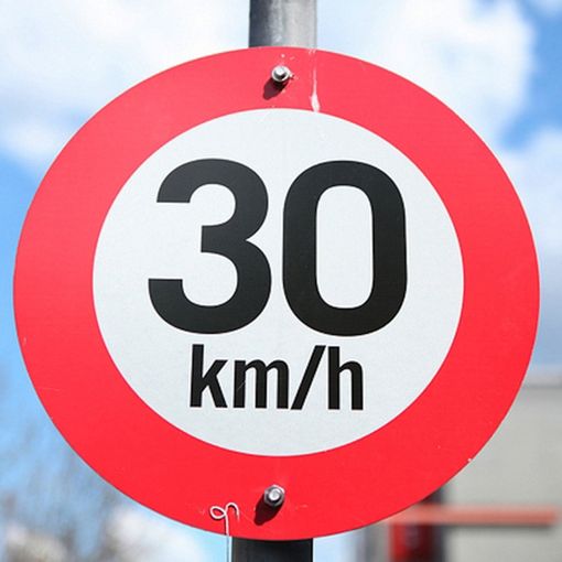 Tromello: limite di velocità nel centro abitato ridotto a 30 km orari