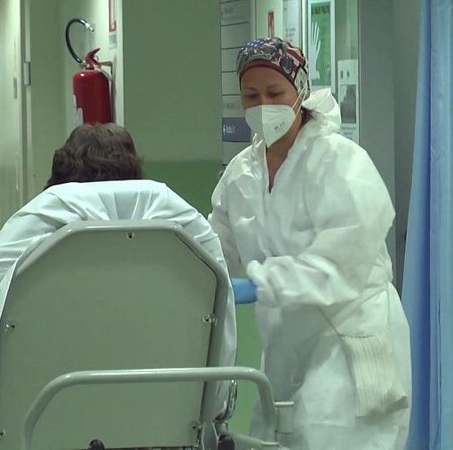 In Italia nuovi casi in calo, 177 in 24 ore