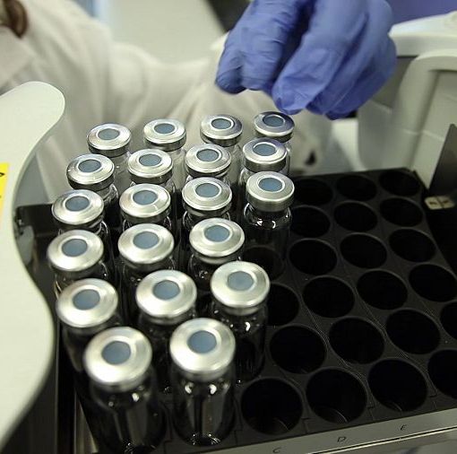 Vaccino anti-Covid Pfizer, via libera dall'Aifa