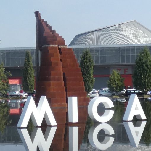 Scarpe e borse nel mondo di Micam, da Vigevano a Fiera Milano