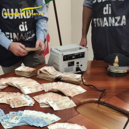 Pavia, maxi frode fiscale nelle vendite online, sequestrati oltre 2milioni di euro