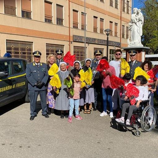 Gdf Alessandria: i militari della Guardia di Finanza di Tortona vicini ai bambini del Piccolo Cottolengo