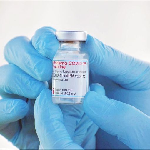 Vaccino Moderna efficace al 100% sugli adolescenti