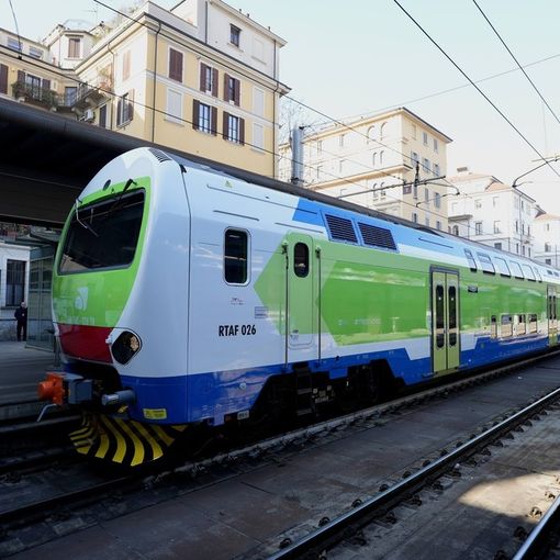 Treni: nel 2024 entreranno in servizio 45 nuovi convogli. Presentato anche il piano di riammodernamento di 34 Taf