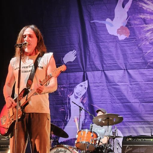 Pavia, le immagini del concerto di Manuel Agnelli al Castello Visconteo