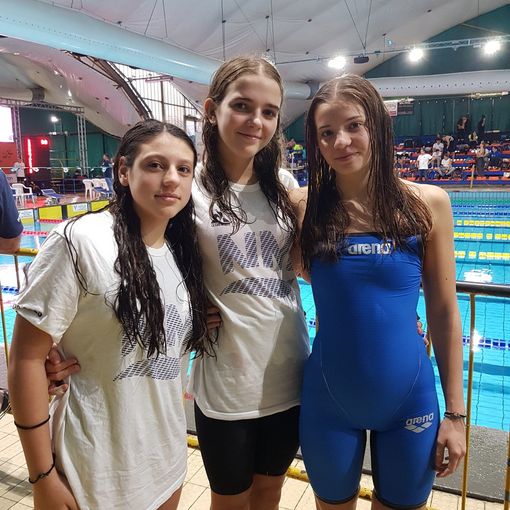 Nella foto: le 3 atlete dell’H2Sport finaliste al Meeting di Halloween