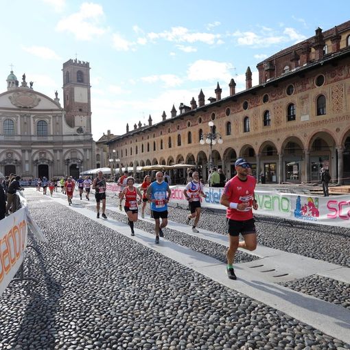 Vigevano: 15° Scarpadoro Half Marathon, 10 e 5K, dal 1° gennaio aprono le iscrizioni