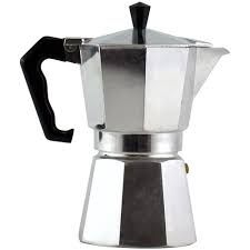 Cornate d'Adda, colpi di caffettiera alla moglie davanti ai figli. Arrestato 37enne marocchino